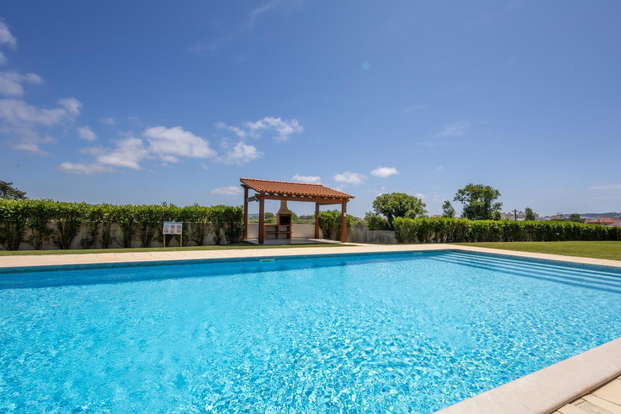 Carmen - Vista Para O Jardim เซามาร์ทินโญโดปอร์โต ภายนอก รูปภาพ