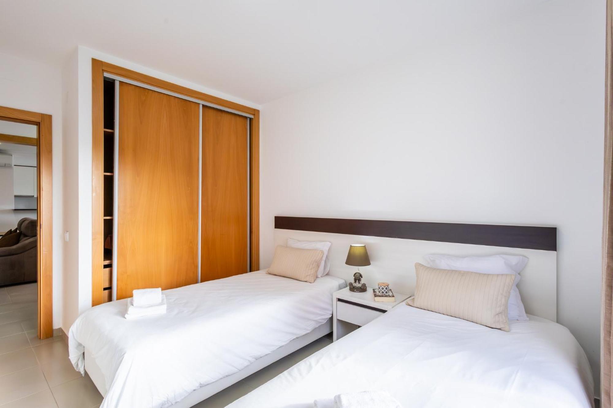 Carmen - Vista Para O Jardim เซามาร์ทินโญโดปอร์โต ภายนอก รูปภาพ
